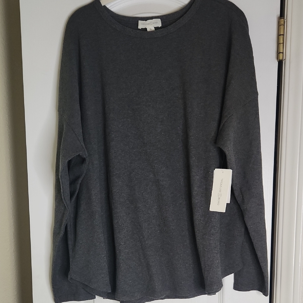 Treasure & Bond Gray Long Sleeve Top, size XL